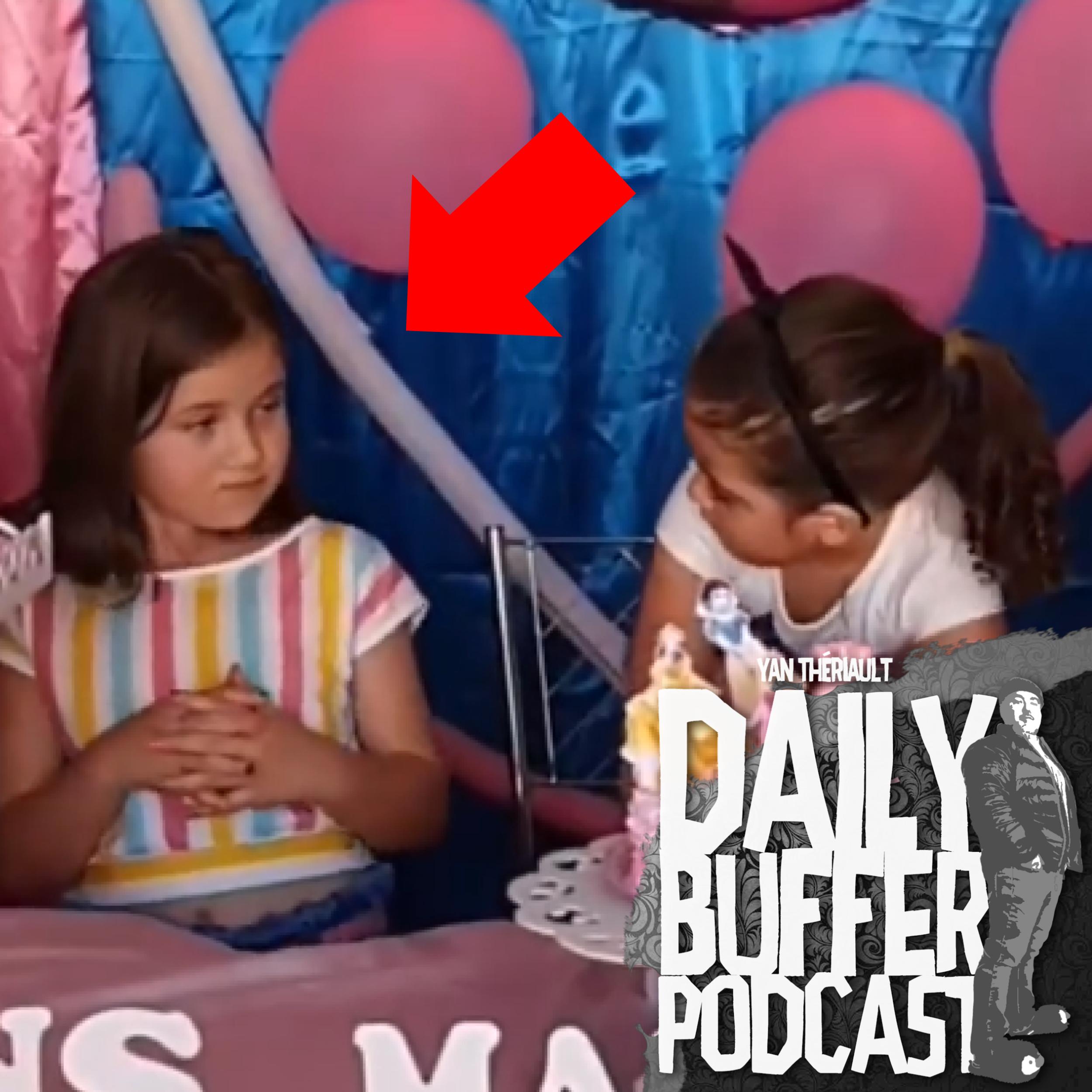 Cette enfant est le démon - Le Daily Buffer - 2020 10 21 l Yan Thériault [P